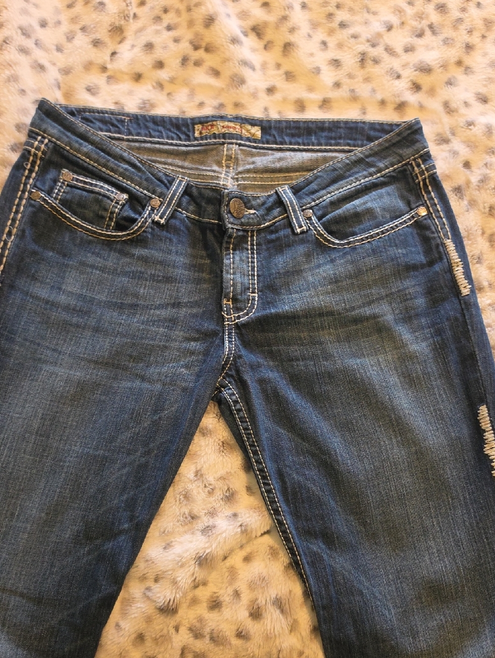 Buckle Sabrina Jeans